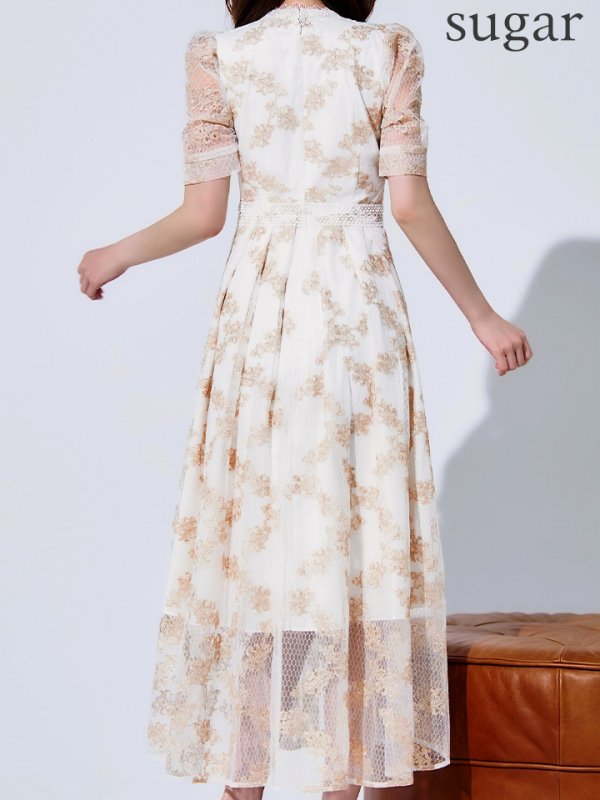 アイボリー モデル：ゆめ　身長：160cm　着用サイズ：8号(Sサイズ)