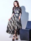 ブラックベージュ モデル：真優川咲　身長：158cm　着用サイズ：8号(Sサイズ)