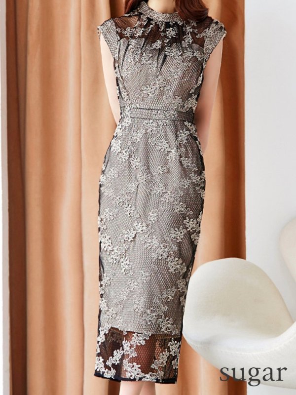 ブラックベージュ モデル：真優川咲　身長：158cm　着用サイズ：8号(Sサイズ)