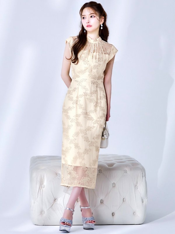 ベージュ モデル：ゆめ　身長：160cm　着用サイズ：8号(Sサイズ)