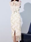 アイボリー　モデル：真優川咲　身長：158cm　着用サイズ：8号(Sサイズ)