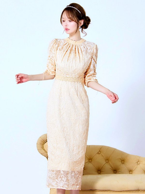 ライトベージュ モデル：ゆめ　身長：160cm　着用サイズ：8号(Sサイズ)