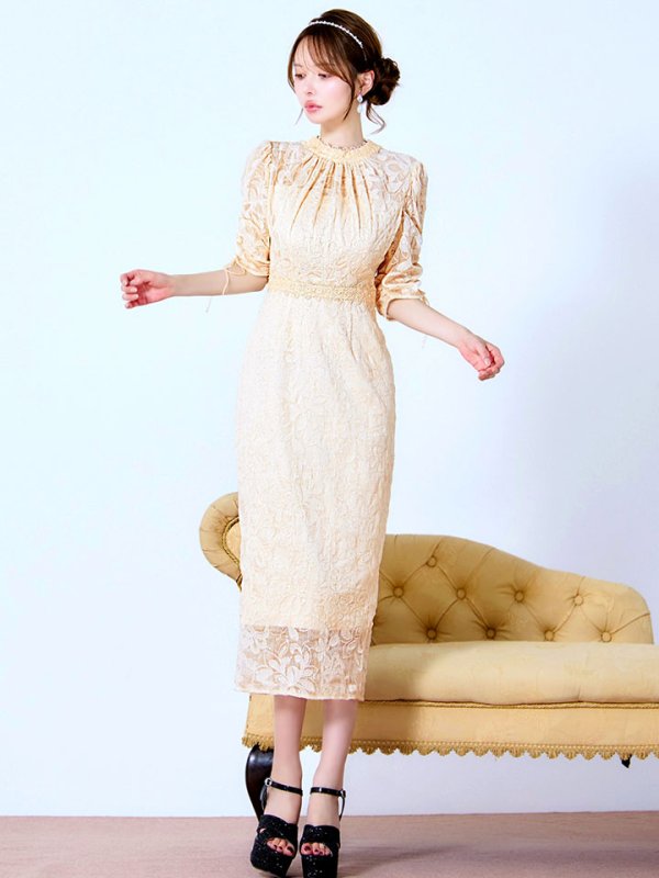 ライトベージュ モデル：ゆめ　身長：160cm　着用サイズ：8号(Sサイズ)