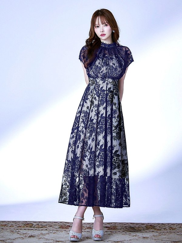 ネイビーベージュ  モデル：ゆめ　身長：160cm　着用サイズ：8号(Sサイズ)