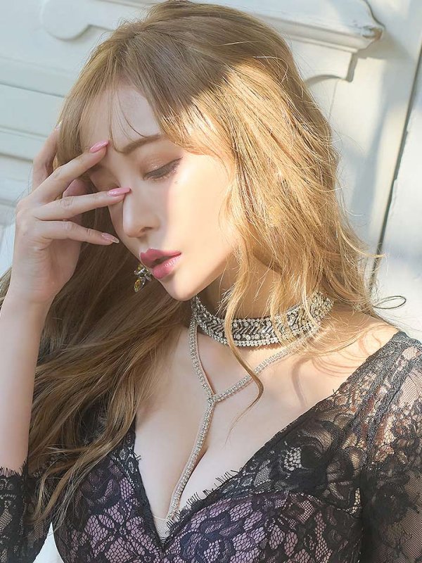 画像4: XSサイズあり【Glossy/グロッシー】チョーカー付き / レース/ 七分袖 / 長袖 / タイト / ミニドレス / キャバドレス【OF08】 (4)