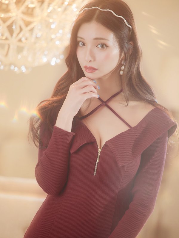 画像13: XSサイズあり【Glossy/グロッシー】フロントジッパー/ オフショルダー/ リブニット/ 袖あり/ 長袖/ シンプル/ ワンカラー/ ストレッチ/ タイト/ ミニドレス/ キャバドレス[OF08] (13)