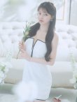 ホワイト モデル：ももか　身長：156cm　着用サイズ：Sサイズ