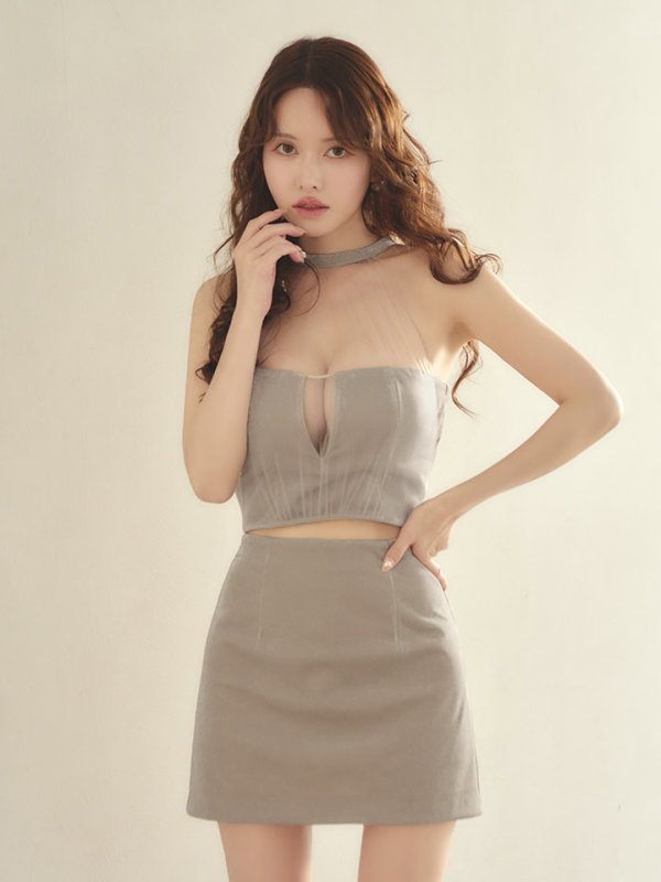 グレージュ　モデル：ゆめ　身長：160cm　着用サイズ：Sサイズ