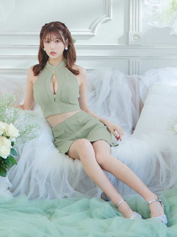 クラッシュミント モデル:阿部なつき 身長:160cm 着用サイズ:Sサイズ