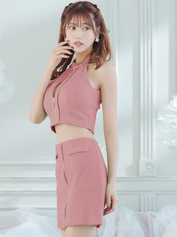 ピンク モデル:阿部なつき 身長:160cm 着用サイズ:Sサイズ