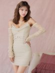 アイボリー モデル：如月れい　身長：156cm　着用サイズ：Sサイズ