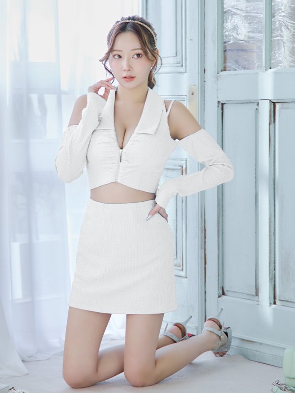 画像9: XSサイズあり【Glossy/グロッシー】フロントジッパー/ オフショル/ ロングスリーブ/ 袖あり/ ワンカラー/ 台形スカート/ セットアップ/ ミニドレス/ キャバドレス[OF08] (9)