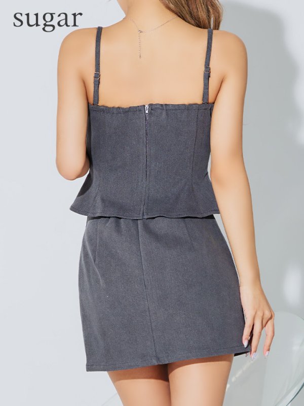 グレー モデル:如月れい 身長:156cm 着用サイズ:Sサイズ