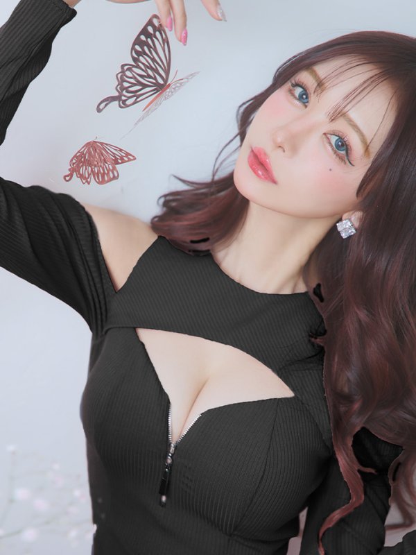 画像2: 【Glossy/グロッシー】 裾リボン/ バストカット/ オフショル/ ニット/ フロントジップ/ ロングスリーブ/ 袖あり/ ワンカラー/ ストレッチ/ タイト/ ミニドレス/ キャバドレス[OF08] (2)