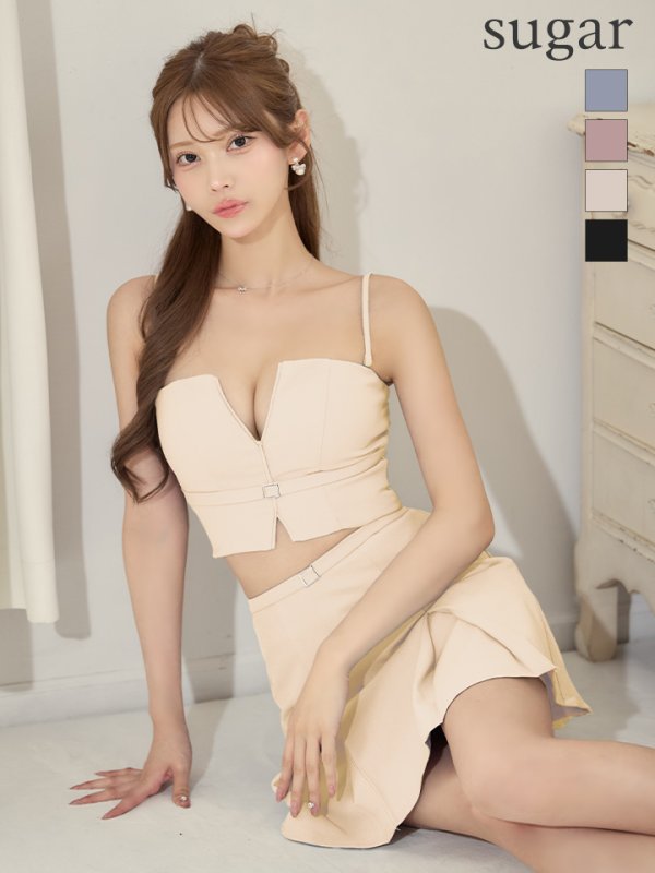 アイボリー　モデル：るりぴ　身長：165cm　着用サイズ：Sサイズ