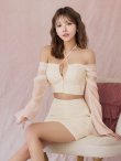 アイボリー モデル：如月れい　身長：156cm　着用サイズ：Sサイズ