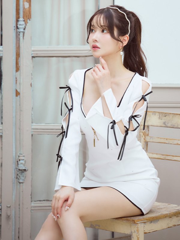 画像5: XSサイズあり【Glossy/グロッシー】リボンラインスリーブ/ 袖付き/ スタッズ/ フロントジップ/ フレア/ ミニドレス/ キャバドレス[OF08] (5)