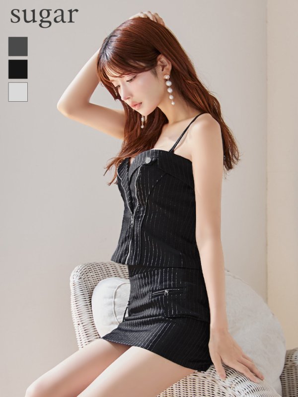 ブラック　モデル：まりん　身長：164cm　着用サイズ：Sサイズ