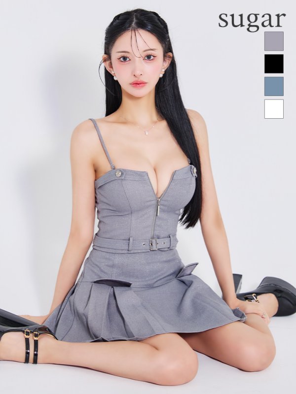 画像4: XSサイズあり【Glossy/グロッシー】センタージップ/ ベルト/ セットアップ/ プリーツ/ フレア/ ミニドレス/ キャバドレス[OF08] (4)