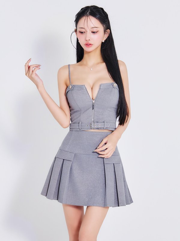 画像7: XSサイズあり【Glossy/グロッシー】センタージップ/ ベルト/ セットアップ/ プリーツ/ フレア/ ミニドレス/ キャバドレス[OF08] (7)