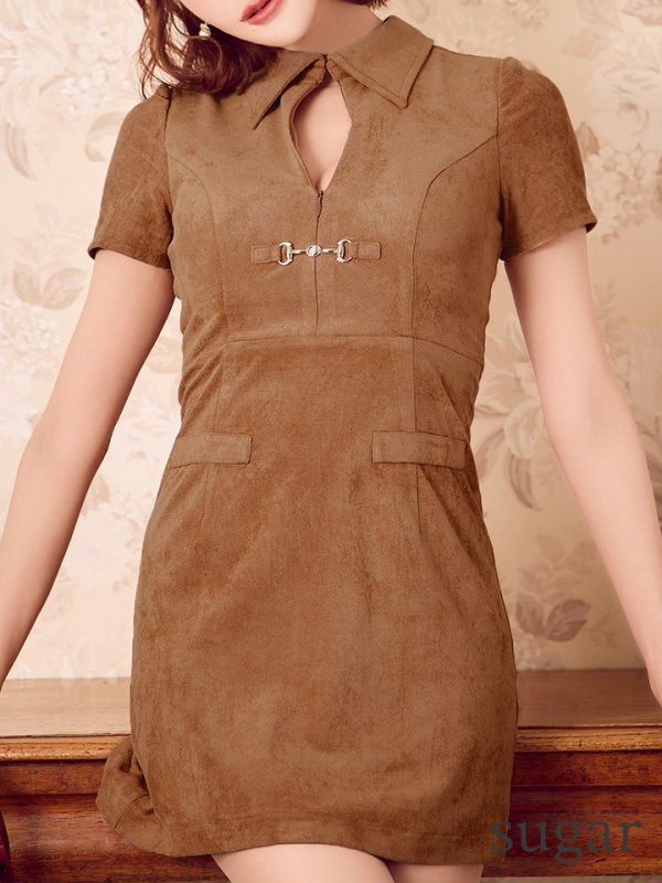 キャメル モデル：明日花キララ　身長：162cm 着用サイズ：Sサイズ