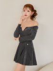 グレー　モデル：明日花キララ　身長162cm　着用サイズ：Sサイズ