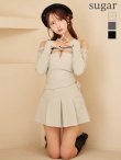 ベージュ　モデル：三上悠亜　身長：159cm　着用サイズ：Sサイズ
