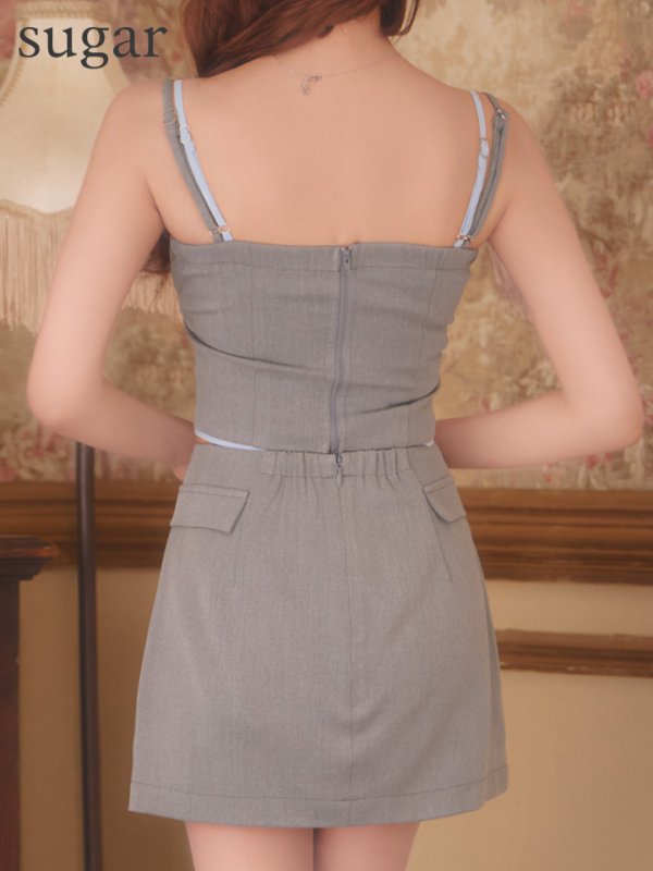 グレー×ブルー　モデル：明日花キララ　身長：160cm　着用サイズ：Sサイズ