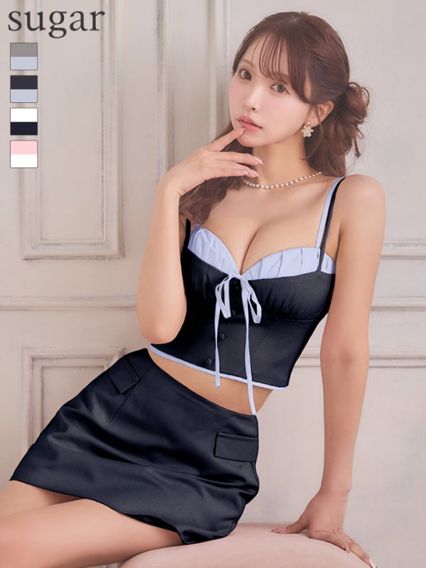 ネイビー×ブルー　モデル：三上悠亜　身長：159cm　着用サイズ：Sサイズ