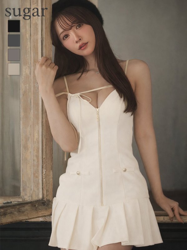 アイボリー　モデル：三上悠亜　身長：159cm　着用サイズ：Sサイズ