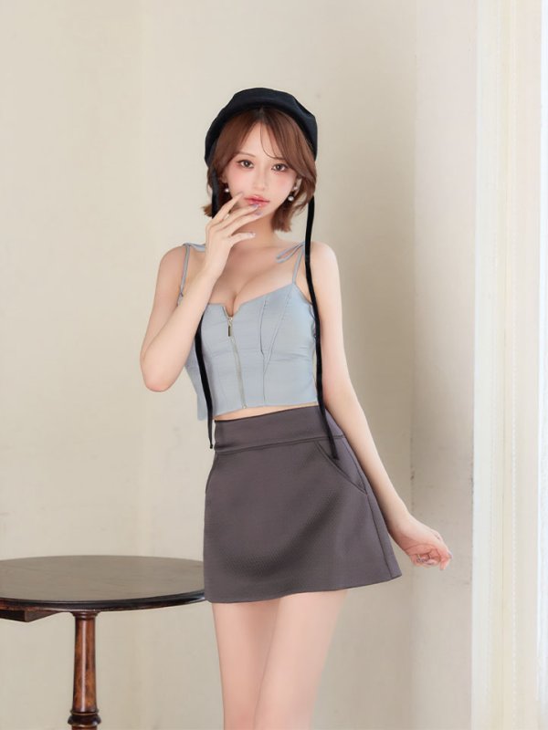 ブルーxグレー　モデル：れみれみ　身長：163cm　着用サイズ：Sサイズ