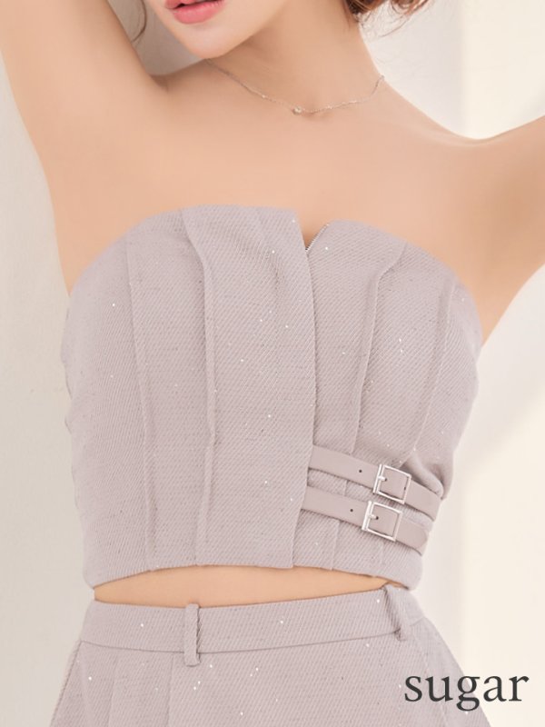 グレージュ　モデル：明日花キララ　身長：162cm　着用サイズ：Sサイズ