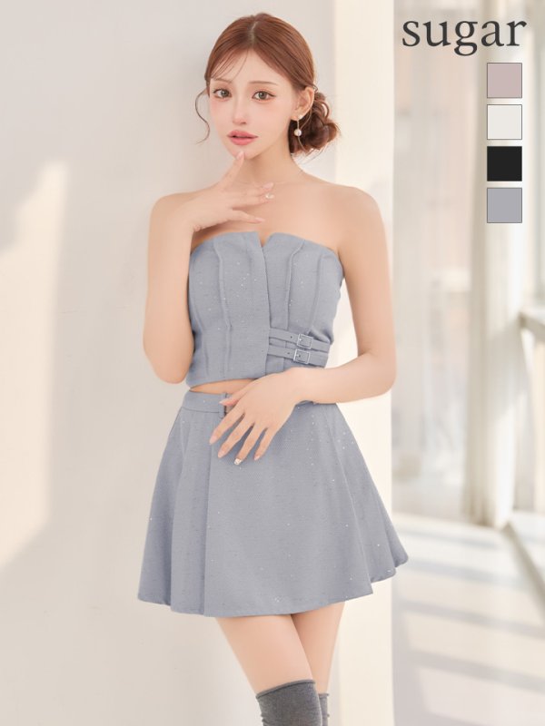 グレー　モデル：明日花キララ　身長：162cm　着用サイズ：Sサイズ