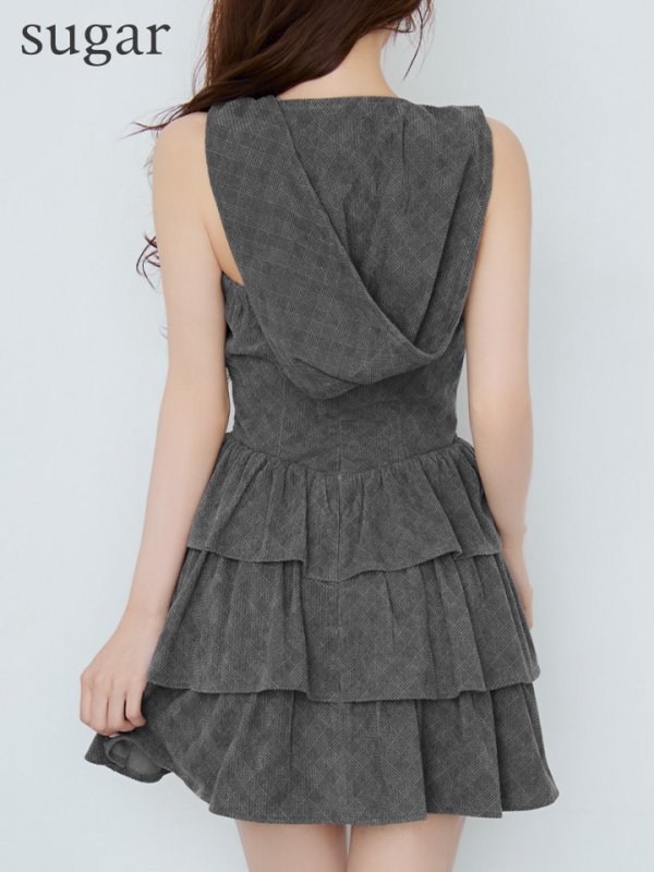 グレー　モデル：ももか　身長：156cm　着用サイズ：Sサイズ