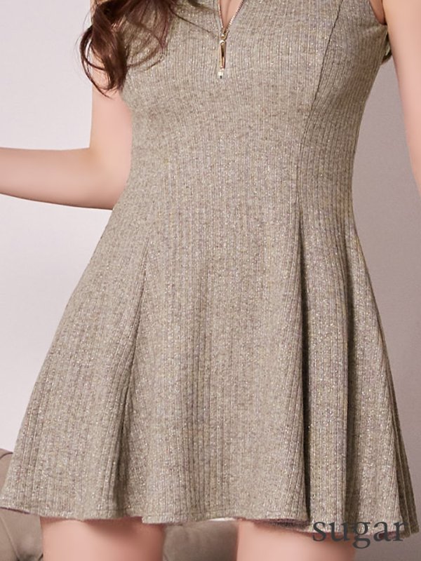 ベージュ　モデル：ゆめ　身長：160cm　着用サイズ：Sサイズ