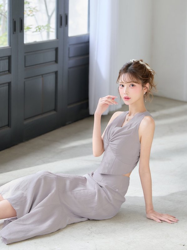 グレージュ　モデル：るりぴ　身長：165cm　着用サイズ：Sサイズ