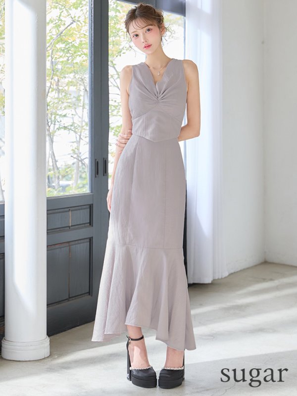 グレージュ　モデル：るりぴ　身長：165cm　着用サイズ：Sサイズ