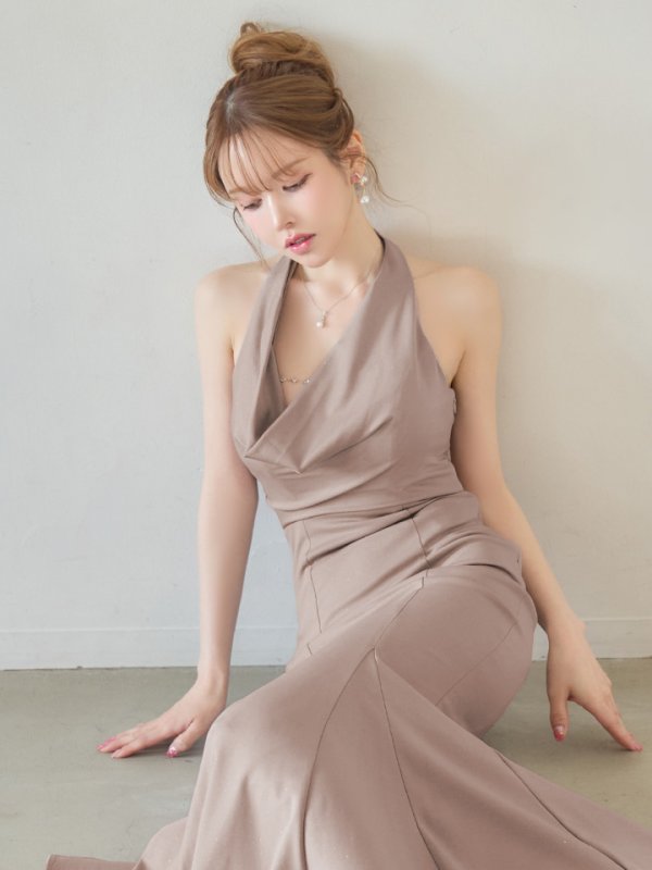 グレージュ　モデル：ゆめ　身長：160cm　着用サイズ：Sサイズ