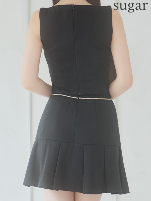 ブラックxベージュ モデル:ももか 身長:156cm 着用サイズ:Sサイズ