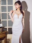 ホワイト モデル：まおちゃる　身長：158cm　着用サイズ：Sサイズ