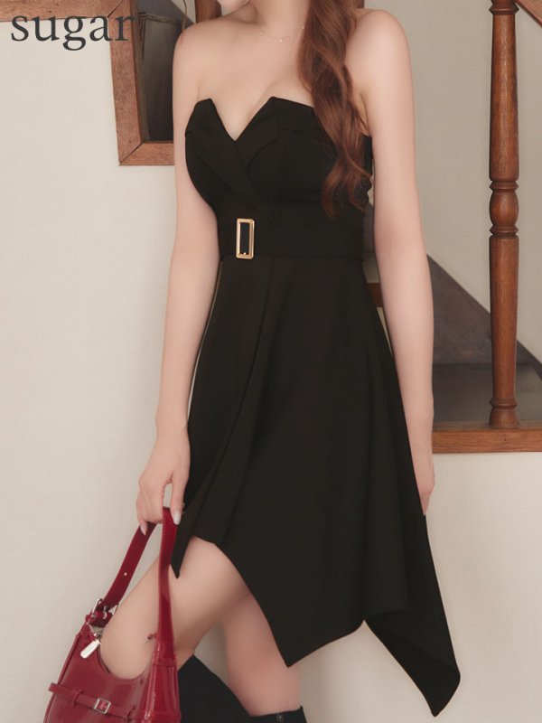 ブラック　モデル：れみ　身長：163cm　着用サイズ：Sサイズ