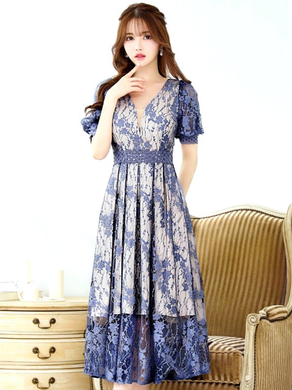 ブルーベージュ モデル:ゆめ 身長:160cm 着用サイズ:8号(Sサイズ)