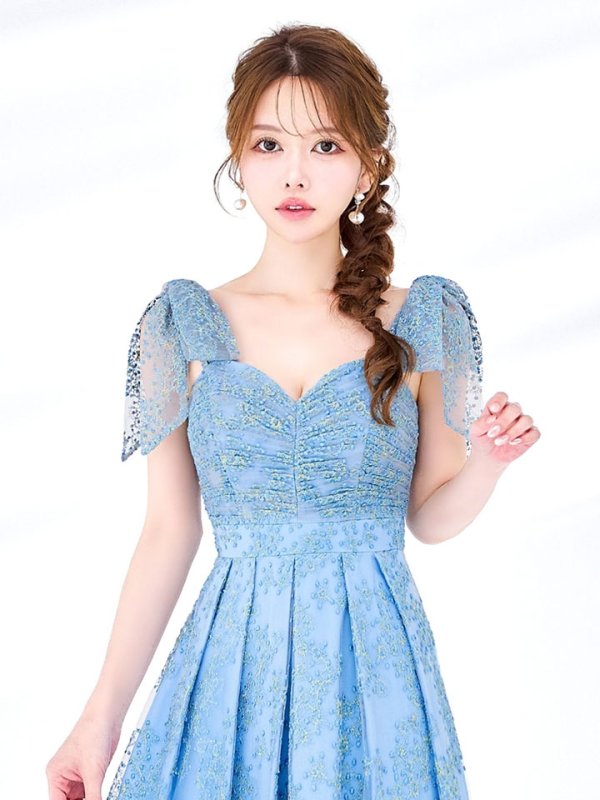 ブルー モデル:ゆめ 身長:160cm 着用サイズ:8号(Sサイズ)