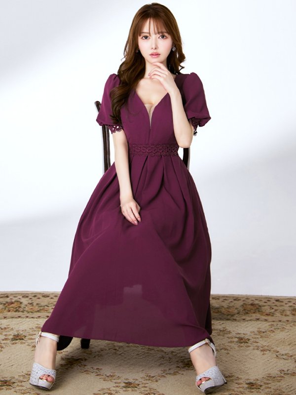 バーガンディー モデル:ゆめ 身長:160cm 着用サイズ:8号(Sサイズ)