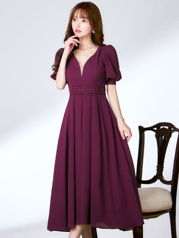 バーガンディー モデル:ゆめ 身長:160cm 着用サイズ:8号(Sサイズ)