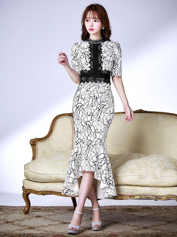 アイボリーブラック　モデル：ゆめ　身長：160cm　着用サイズ：8号(Sサイズ)