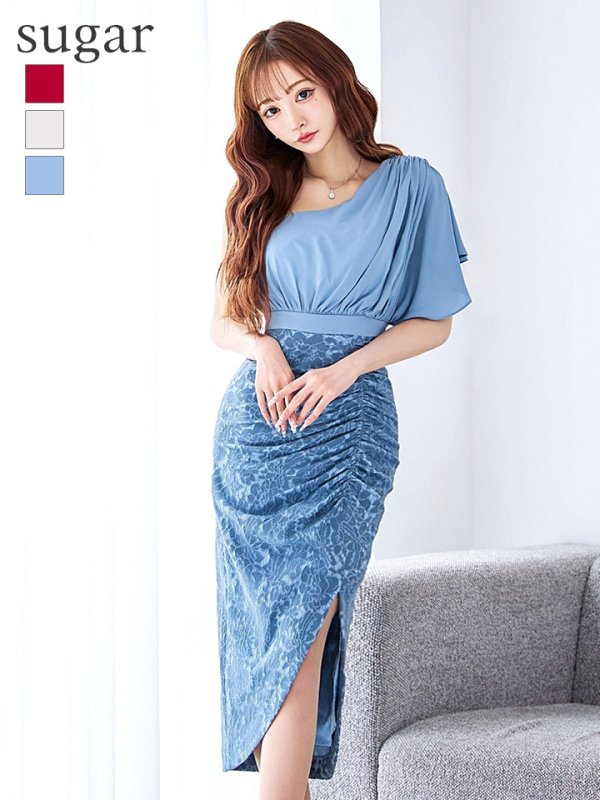 スモーキーブルー モデル:真優川咲 身長:158cm 着用サイズ:8号(Sサイズ)