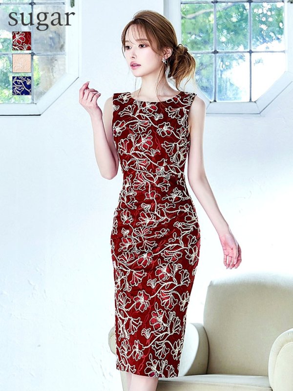 バーガンディ　モデル：ゆめ　身長：160cm　着用サイズ：8号(Sサイズ)