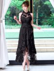 ブラック　モデル：ゆめ　身長：160cm　着用サイズ：８号(Sサイズ)