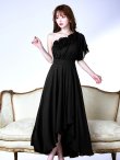 ブラック モデル：ゆめ　身長：160cm　着用サイズ：8号(Sサイズ)